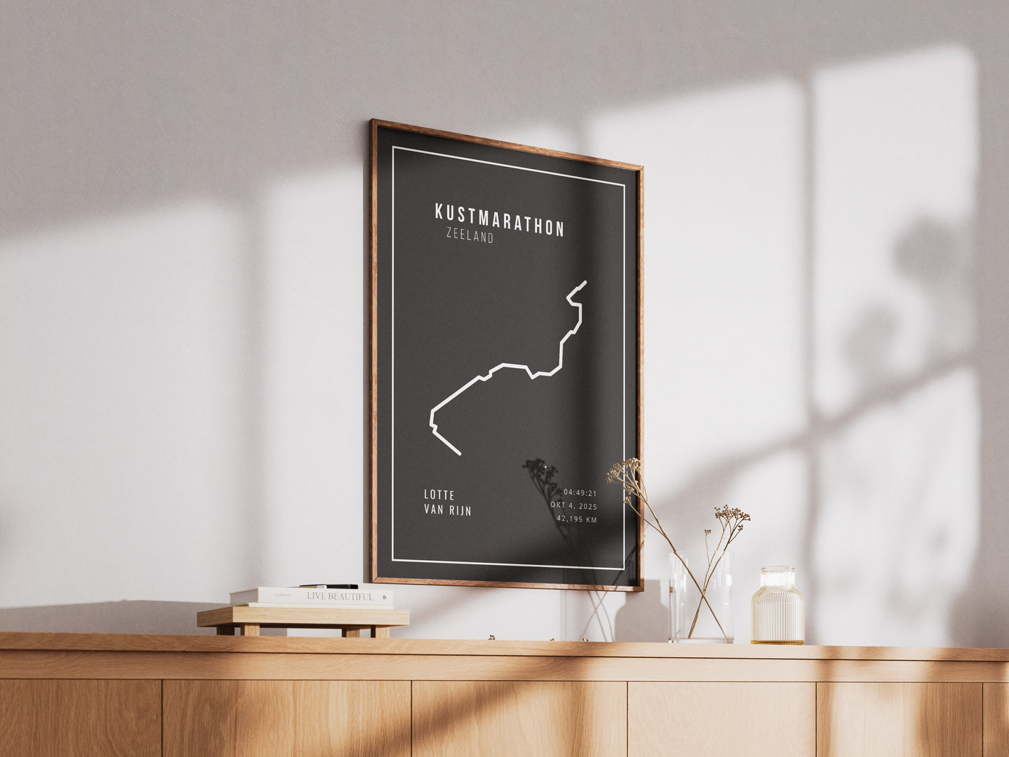 Kustmarathon Zeeland Minimalistic White Black